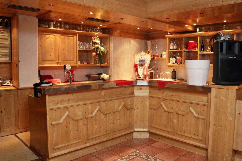 Hotel Stella Alpina Фалкаде Екстериор снимка