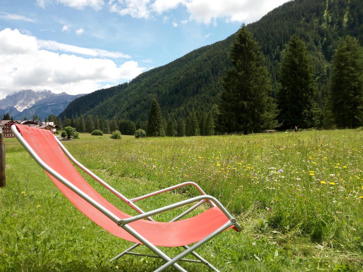 Hotel Stella Alpina Фалкаде Екстериор снимка